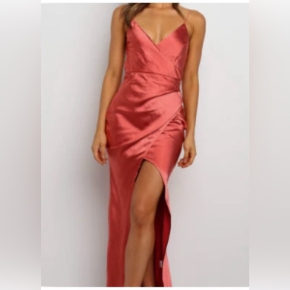 Petal & Pup Dresses & Skirts - NWT Petal and Pup Lumina Dress - Rose Maxi Dress Size XSmall/2